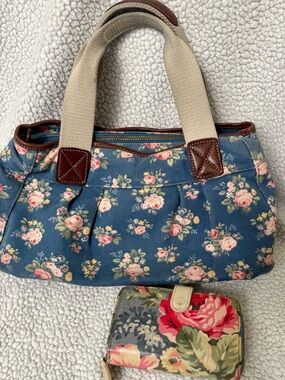 Cath Kidston Blue Floral Canvas Tote and wallet